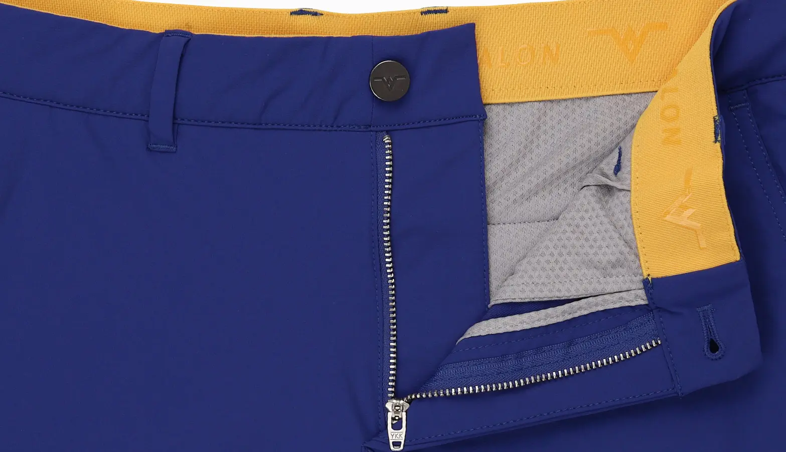 7 Inch Golf Shorts: Featured Image 2
