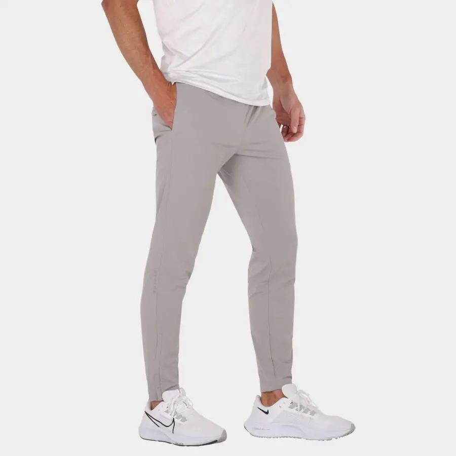 Avalon Range: Golf Jogger Pants in Light Gray 05